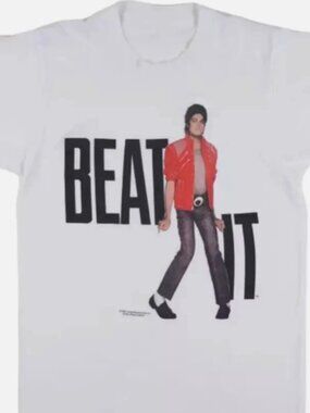 Retro Beat It Michael Jackson Graphic T-shirt - Vintage 80s Pop Music Icon Tee